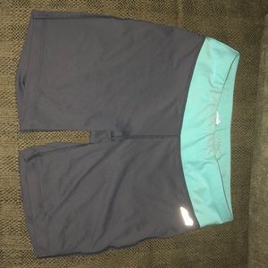 Walmart Avía active biker shorts